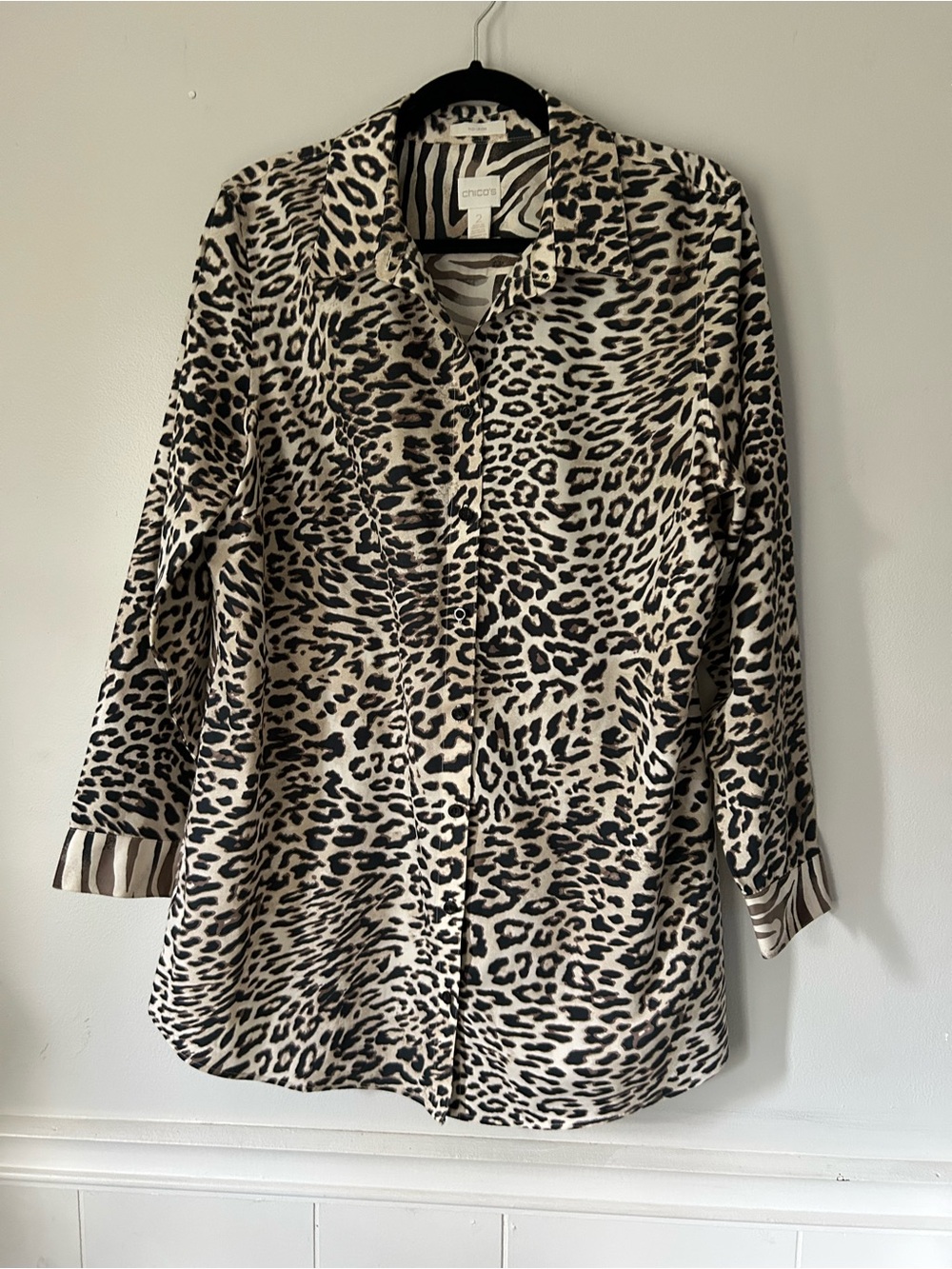 Chico's Womans Multi Color Animal Print Button Up Long Sleeve Cotton Tunic LARGE